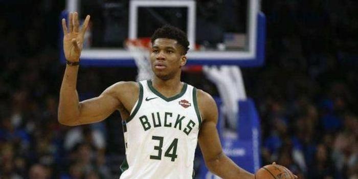  雄鹿官方宣布与字母哥达成超级顶薪续约